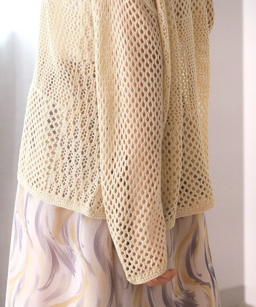 Bou Jeloud（ブージュルード）の「メッシュ編切替トップス（ニット/セーター・レディース・ベージュ/カーキ/ダークネイビー・FREE）」の11枚目の写真