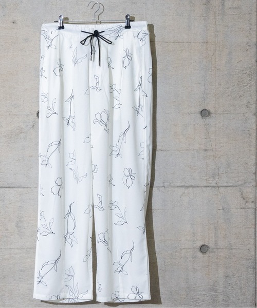 Naive magic（ナイーブマジック）の「【a】とろみシルクタッチポリエステル総柄ワイドパンツ（その他パンツ・メンズ・ホワイト/ブラック/グリーン/アイボリー・MEDIUM/LARGE）」の17枚目の写真