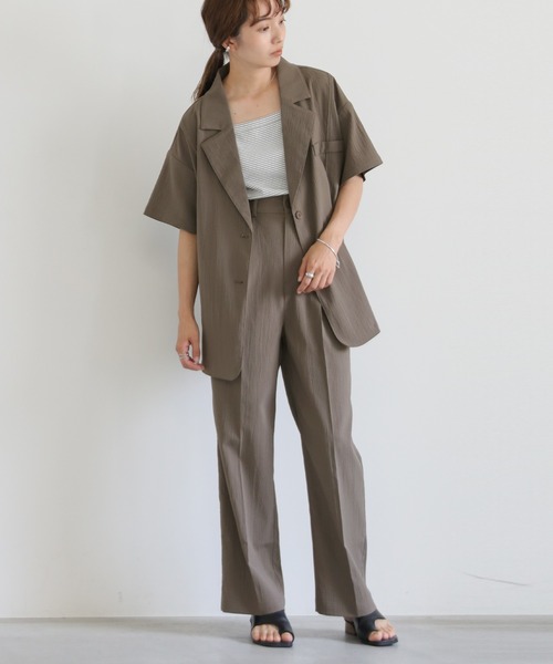 select MOCA（セレクトモカ）の「切り替えデザインジャケットセットアップ（セットアップ・レディース・ブラック/チャコールアッシュ/アイボリー・FREE）」の4枚目の写真