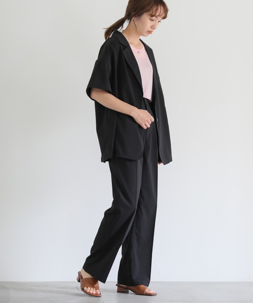 select MOCA（セレクトモカ）の「切り替えデザインジャケットセットアップ（セットアップ・レディース・ブラック/チャコールアッシュ/アイボリー・FREE）」の6枚目の写真