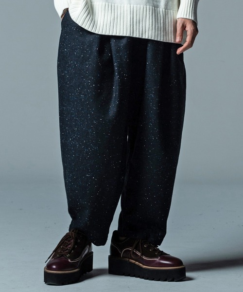 glamb(グラム)の「Octa Tuck Pants / オクタタックパンツ(その他パンツ・メンズ・ブラック/ベージュ・M/S/L)」の1枚目の写真