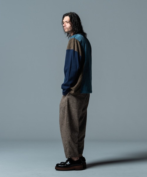 glamb(グラム)の「Octa Tuck Pants / オクタタックパンツ(その他パンツ・メンズ・ブラック/ベージュ・M/S/L)」の9枚目の写真