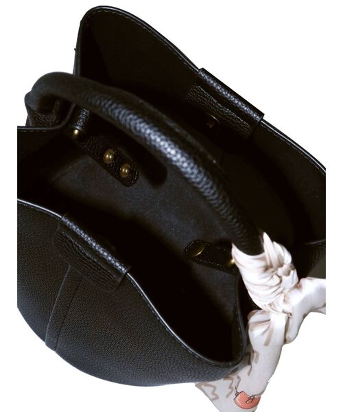 dazzlin（ダズリン）の「スカーフハンドルバッグ（ハンドバッグ・レディース・ブラック/グリーン・FREE）」の10枚目の写真