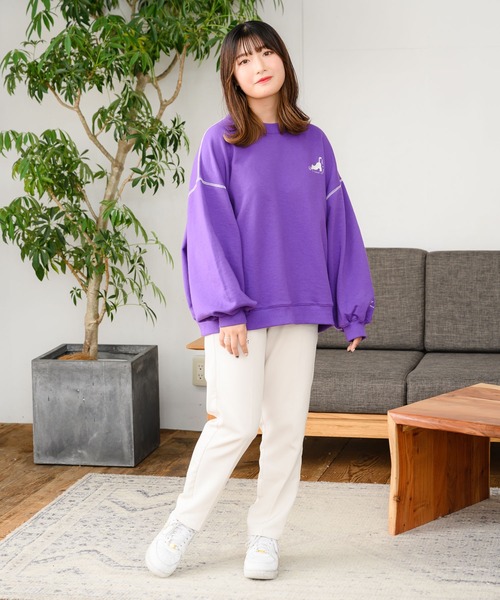 INTER FACTORY(インターファクトリー)の「もちょぺ - 配色刺繍スウェット made in INTER FACTORY(Tシャツ/カットソー・メンズ・アイボリー/パープル・MEDIUM/LARGE)」の21枚目の写真