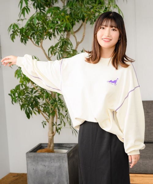 INTER FACTORY(インターファクトリー)の「もちょぺ - 配色刺繍スウェット made in INTER FACTORY(Tシャツ/カットソー・メンズ・アイボリー/パープル・MEDIUM/LARGE)」の17枚目の写真