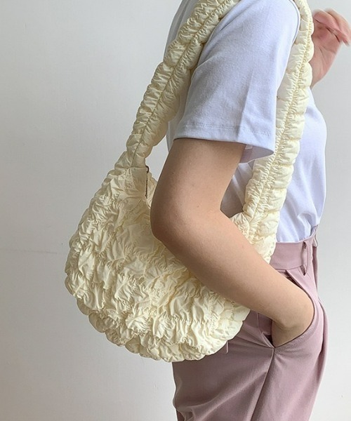 LAC-VERT（ラック・ヴェール）の「ワッフルキルティングハンドバッグ（ハンドバッグ・レディース・ホワイト/ブラック・FREE）」の21枚目の写真