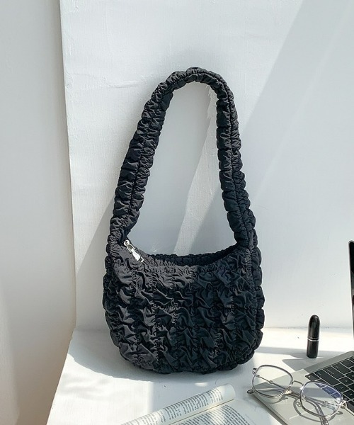 LAC-VERT（ラック・ヴェール）の「ワッフルキルティングハンドバッグ（ハンドバッグ・レディース・ホワイト/ブラック・FREE）」の14枚目の写真
