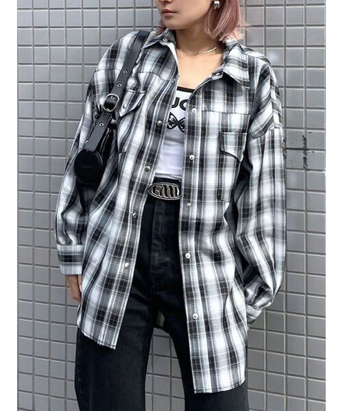 EMODA(エモダ)の「ヴィンテージチェックシャツ(シャツ/ブラウス・レディース・ブラック/レッド/その他/その他1・FREE)」の3枚目の写真