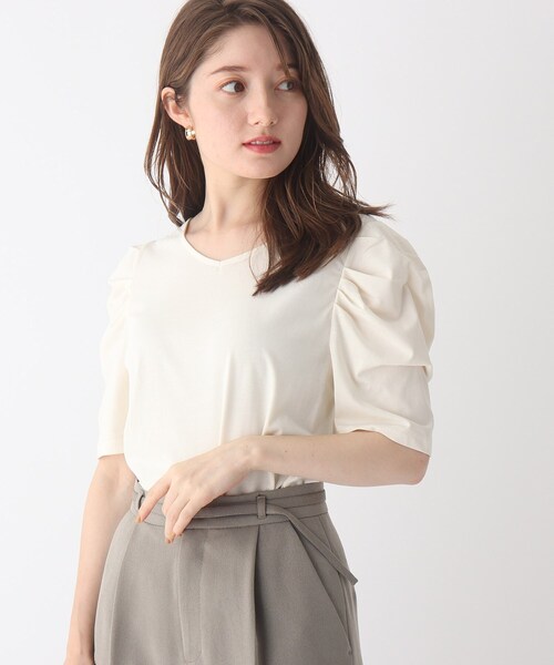 index（インデックス）の「◆Vネックタックスリーブカットソー【WEB限定サイズ】（Tシャツ/カットソー・レディース・ブラック/ボルドー/オフホワイト・36/40/42/38）」の17枚目の写真