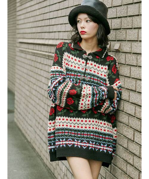 jouetie(ジュエティ)の「JQDニット(ニット/セーター・レディース・ブラック/オフホワイト/ブルー・MEDIUM)」の2枚目の写真