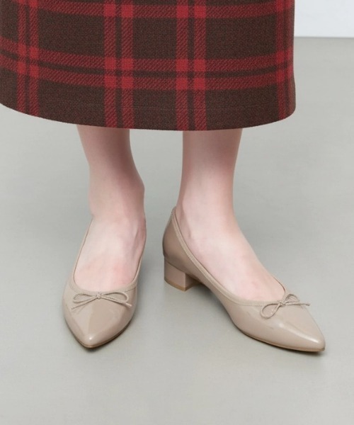 Launa lea ballet（ラウナレア バレエ）の「【レイン対応】RainyDay ポインテッドトゥヒールバレエシューズ(RB9401A)（バレエシューズ・レディース・ブラック/モカ/ワイン/グレー系その他/アイボリー/ダークブラウン・22.5cm/23.5cm/24.5cm/25.5cm/23.0cm/24.0cm/25.0cm/26.0cm/21.5cm/22.0cm）」の10枚目の写真