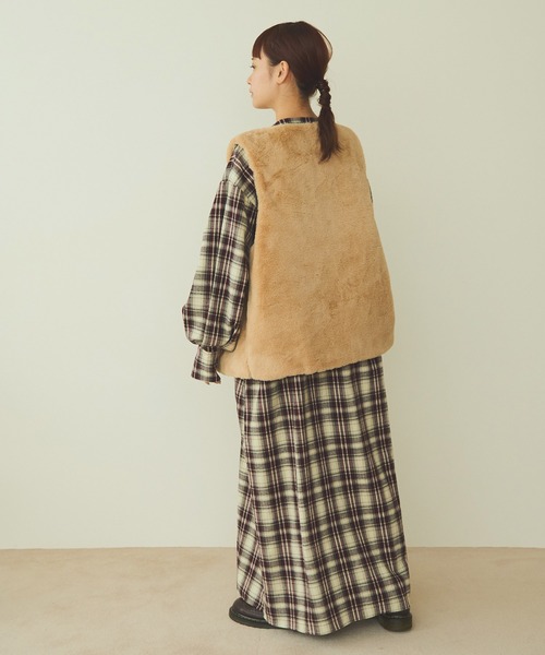 Crisp(クリスプ)の「ボアベストモッズコート(モッズコート・レディース・ベージュ/カーキ/アイボリー/ブラウン・FREE)」の7枚目の写真