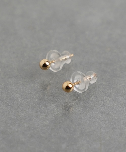 ISOLATION（アイソレーション）の「【ISOLATION / アイソレーション】K18  Minimal Pierce S  / 18Kミニマルピアス/ 3mm（ピアス（両耳用）・レディース・ゴールド・FREE）」の11枚目の写真
