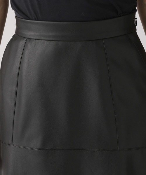 A part by(アパートバイ)の「フェイクレザースカート 157076(スカート・レディース・アイボリー/キャメル/ブラック・LARGE/MEDIUM)」の10枚目の写真