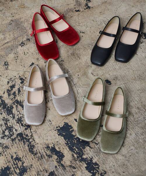 RETRO GIRL（レトロガール）の「アソートストラップシューズ（その他シューズ・レディース・ブラック/ダークグリーン/ベージュ/バーガンディー・MEDIUM/LARGE）」の6枚目の写真