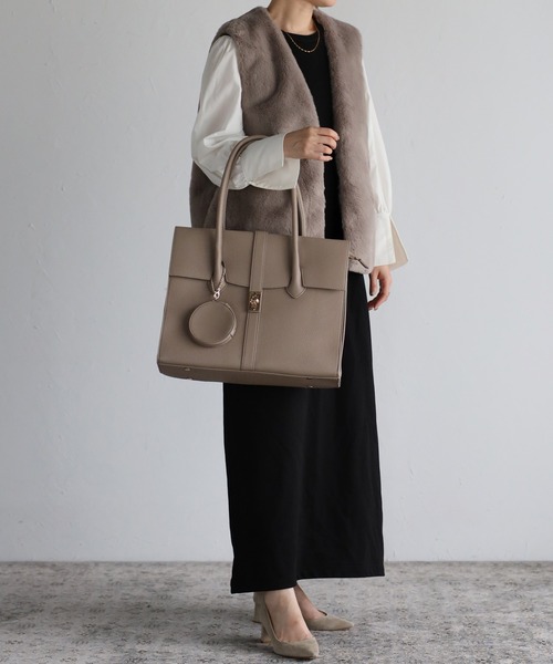 【新品特価】GUSCIO（グッシオ）トートバッグ　ブラウン グッシオ GUSCIO 牛革ワンハンドルトートバッグ （GREIGE
