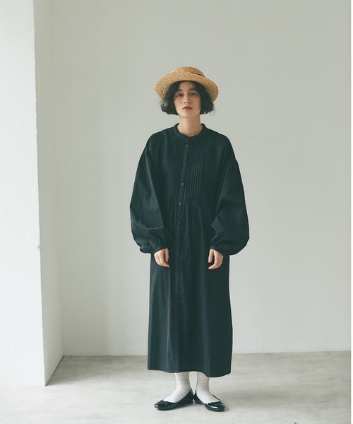 and R（アンドアール）の「シャークスキンピンタックワンピース（シャツワンピース・レディース・アイボリー/ブラック/グレイッシュブルー・FREE）」の12枚目の写真