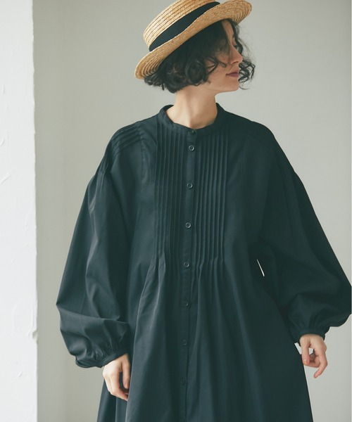 and R（アンドアール）の「シャークスキンピンタックワンピース（シャツワンピース・レディース・アイボリー/ブラック/グレイッシュブルー・FREE）」の13枚目の写真