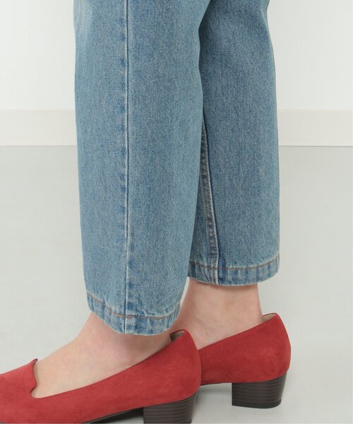 ikka（イッカ）の「デニムスリムテーパードパンツ（デニムパンツ・レディース・ブルー・L/M）」の4枚目の写真