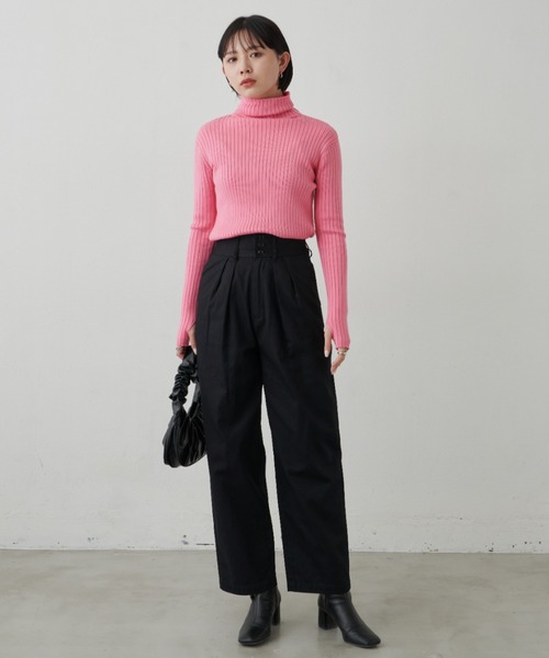 Aunt Marie's（アントマリーズ）の「ハイウエストタックチノパンツ（チノパンツ・レディース・ブラック/ダークベージュ/カーキ/グレー/ピンク・マルチサイズ）」の9枚目の写真