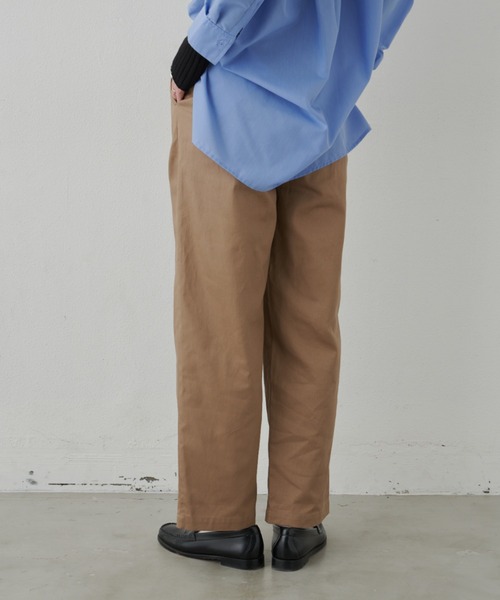 Aunt Marie's（アントマリーズ）の「ハイウエストタックチノパンツ（チノパンツ・レディース・ブラック/ダークベージュ/カーキ/グレー/ピンク・マルチサイズ）」の21枚目の写真