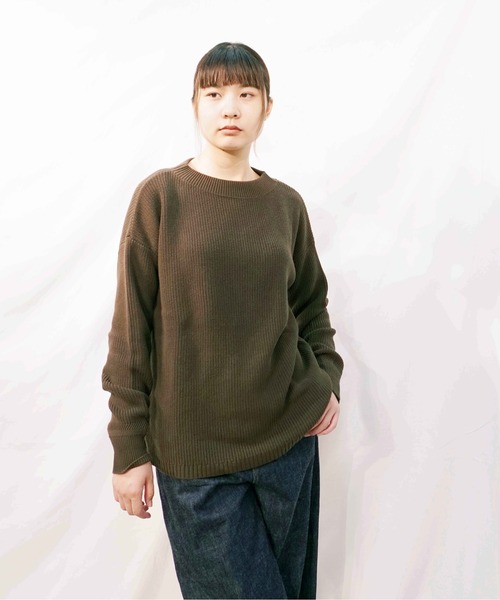 BROOKLYN OVERALL（ブルックリンオーバーオール）の「片畦編ニットプルオーバー（ニット/セーター・レディース・カーキ/チャコールグレー/ベージュ・FREE）」の11枚目の写真