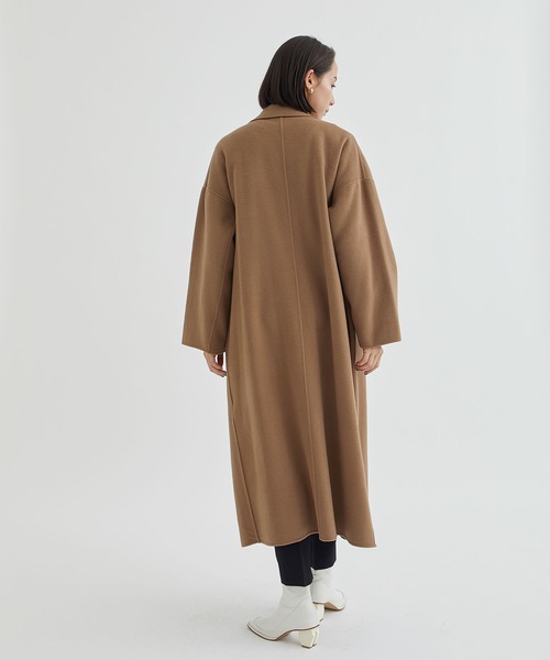 SACRA（サクラ）の「【SACRA / サクラ】REVER TAILORING LONG COAT / リバーロングコート（チェスターコート・レディース・ベージュ・38）」の4枚目の写真
