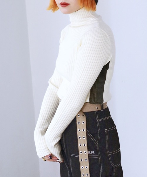 PBLIM（ページボーイリム）の「PAGEBOYLIM/サイドラインリブニット（ニット/セーター・レディース・ブラック/グレー/オフホワイト・FREE）」の2枚目の写真