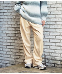 起毛シンプルタックパンツ