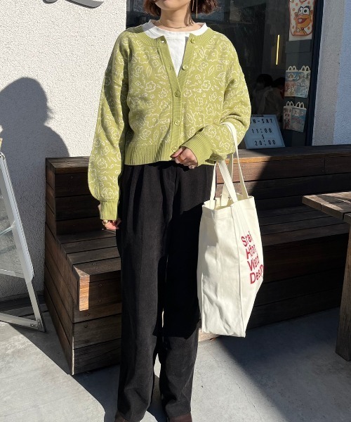 nemne store(ネンネストア)の「前後2way総柄ジャガードニットカーディガン(カーディガン/ボレロ・レディース・グリーン/ピンク/ブラック・フリー)」の6枚目の写真