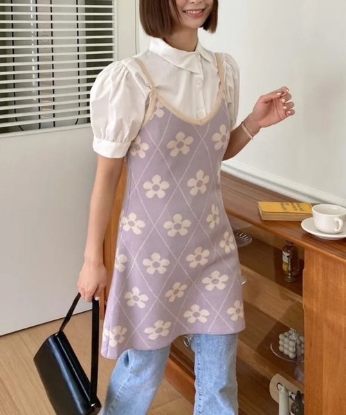 LYEON(リヨン)の「フラワーニットキャミワンピース(ワンピース・レディース・ネイビー/ラベンダー・FREE)」の8枚目の写真