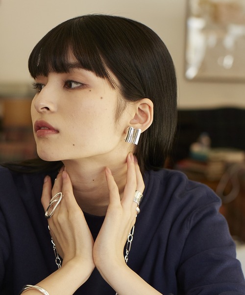 Nothing And Others(ナッシングアンドアザーズ)の「「Nothing And Others/ナッシングアンドアザーズ」Wave square Earring(イヤリング・レディース・シルバー/ゴールド・FREE)」の14枚目の写真