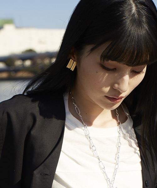Nothing And Others(ナッシングアンドアザーズ)の「「Nothing And Others/ナッシングアンドアザーズ」Wave square Earring(イヤリング・レディース・シルバー/ゴールド・FREE)」の12枚目の写真