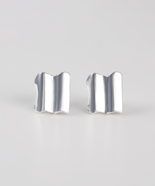Nothing And Others(ナッシングアンドアザーズ)の「「Nothing And Others/ナッシングアンドアザーズ」Wave square Earring(イヤリング・レディース・シルバー/ゴールド・FREE)」の5枚目の写真