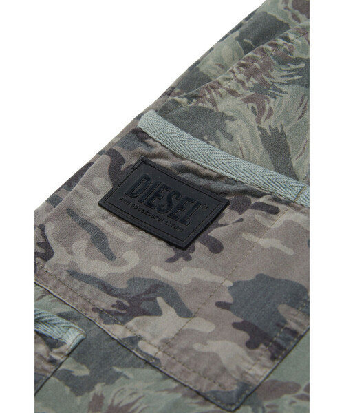 DIESEL(ディーゼル)の「キッズ ショートパンツ カモフラージュ(その他パンツ・キッズ・カモフラージュ・4Y/10Y/8Y/6Y/14Y/12Y)」の3枚目の写真