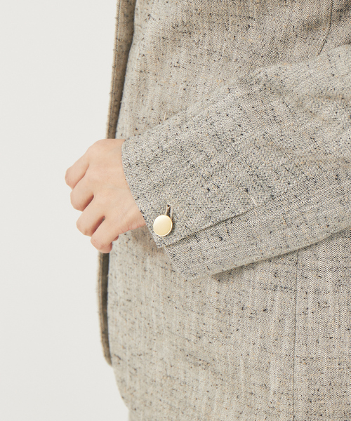 qualite（カリテ）の「《セットアップ対応》シルクネップツィードジャケット（ノーカラージャケット・レディース・ベージュ・38/36）」の6枚目の写真