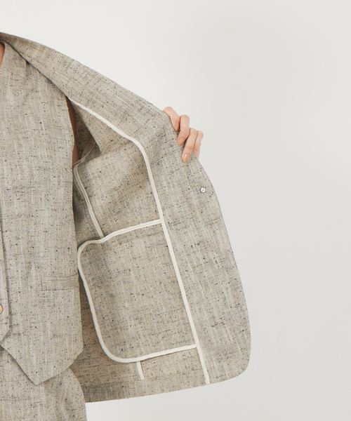 qualite（カリテ）の「《セットアップ対応》シルクネップツィードジャケット（ノーカラージャケット・レディース・ベージュ・38/36）」の3枚目の写真