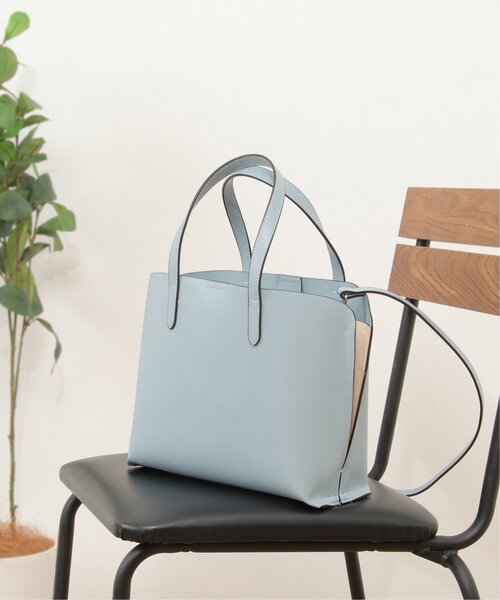 LBC(エルビーシー)の「配色合皮ミドルトートバッグ(トートバッグ・レディース・ブラック/ベージュ/ブルー系・FREE)」の15枚目の写真