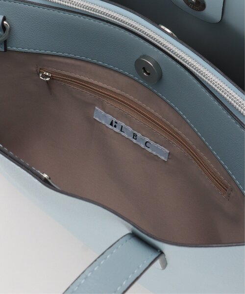 LBC(エルビーシー)の「配色合皮ミドルトートバッグ(トートバッグ・レディース・ブラック/ベージュ/ブルー系・FREE)」の8枚目の写真