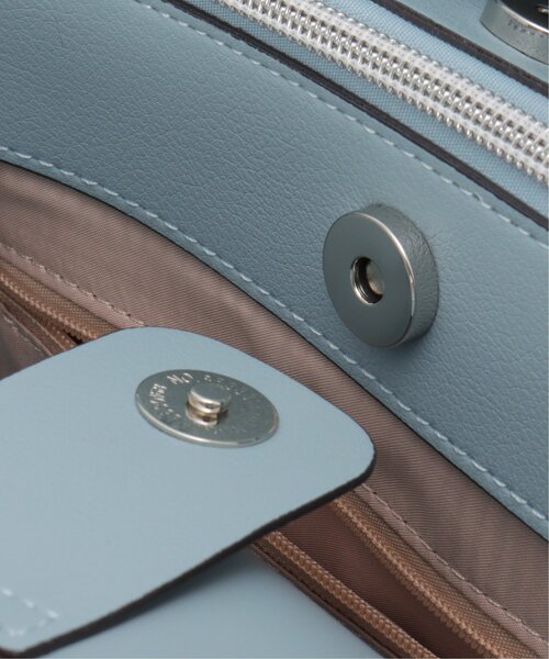 LBC(エルビーシー)の「配色合皮ミドルトートバッグ(トートバッグ・レディース・ブラック/ベージュ/ブルー系・FREE)」の6枚目の写真