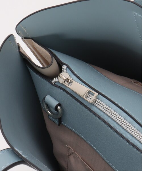 LBC(エルビーシー)の「配色合皮ミドルトートバッグ(トートバッグ・レディース・ブラック/ベージュ/ブルー系・FREE)」の16枚目の写真