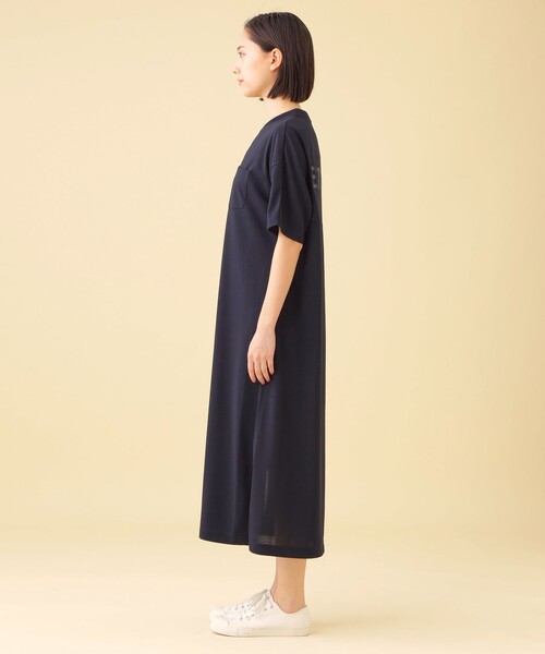 CB CRESTBRIDGE(シービークレストブリッジ)の「バックロゴTシャツワンピース(ワンピース・レディース・ブラック/ホワイト系その他/ダークネイビー・S/M)」の18枚目の写真