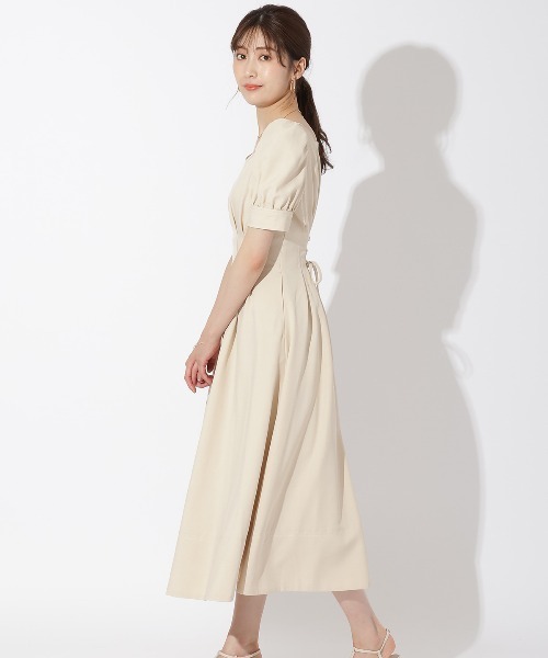 アンドクチュール 配色ステッチウエストタック半袖ワンピース AND COUTURE（アンドクチュール）の「配色ステッチウエスト