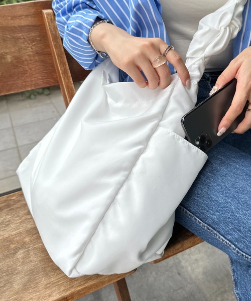 DISCOAT（ディスコート）の「ビッグメッセンジャーバッグ（メッセンジャーバッグ・レディース・ブルー/ブラック/ホワイト・FREE）」の16枚目の写真