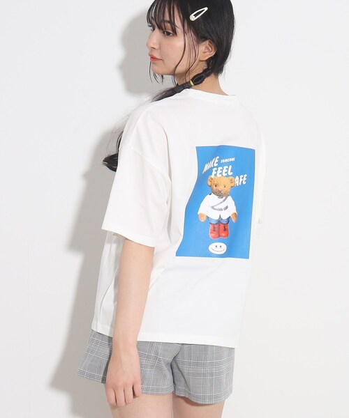 PINK-latte（ピンクラテ）の「◆【接触冷感機能付き】バックイラストプリントBIGT（Tシャツ/カットソー・キッズ・ブラック/黄緑系/ベビーピンク/オフホワイト・14/15 /16）」の2枚目の写真