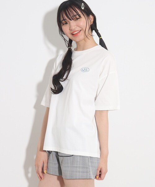 PINK-latte（ピンクラテ）の「◆【接触冷感機能付き】バックイラストプリントBIGT（Tシャツ/カットソー・キッズ・ブラック/黄緑系/ベビーピンク/オフホワイト・14/15 /16）」の6枚目の写真