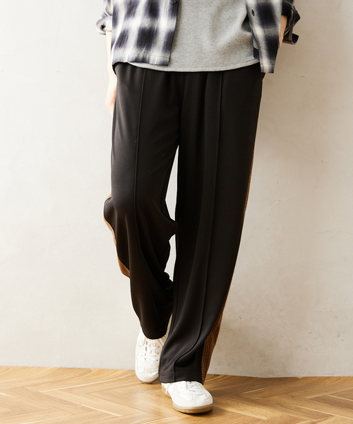 JOURNAL STANDARD relume（ジャーナルスタンダード　レリューム）の「サイドライン ジャージートラックパンツ（その他パンツ・メンズ・ブラック/カーキ/グレー/ブルー・MEDIUM/LARGE）」の18枚目の写真