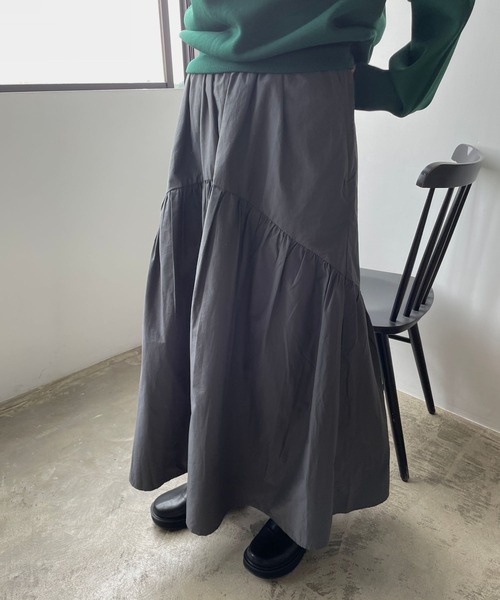 LOWRYS FARM（ローリーズファーム）の「ギャザーティアードスカート　 969875（スカート・レディース・チャコールグレー/グリーン/アイボリー/その他/ブラック・FREE）」の13枚目の写真