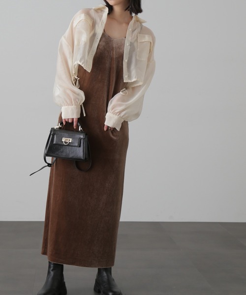 FREE'S MART（フリーズマート）の「◆ベロア2ストラップキャミワンピース（ワンピース・レディース・ブラウン/ブラック/ネイビー・SMALL/MEDIUM）」の11枚目の写真