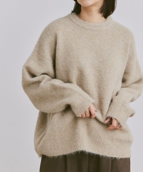 flaner（フラネ）の「wool mix shaggy knit / ウールミックスシャギーニット（ニット/セーター・レディース・チャコールグレー/ベージュ/ネイビー・MEDIUM/LARGE）」の2枚目の写真